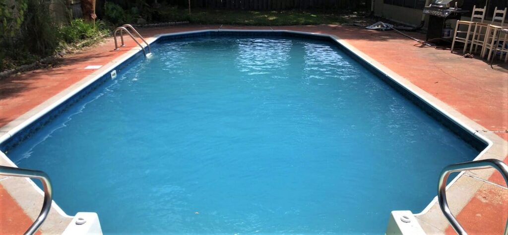 how to turn green pool water clear fast